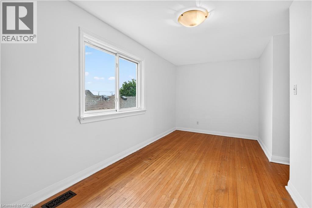 447 Melvin Avenue, Hamilton, Ontario L8H 2L6 - Photo 23 - 40833377