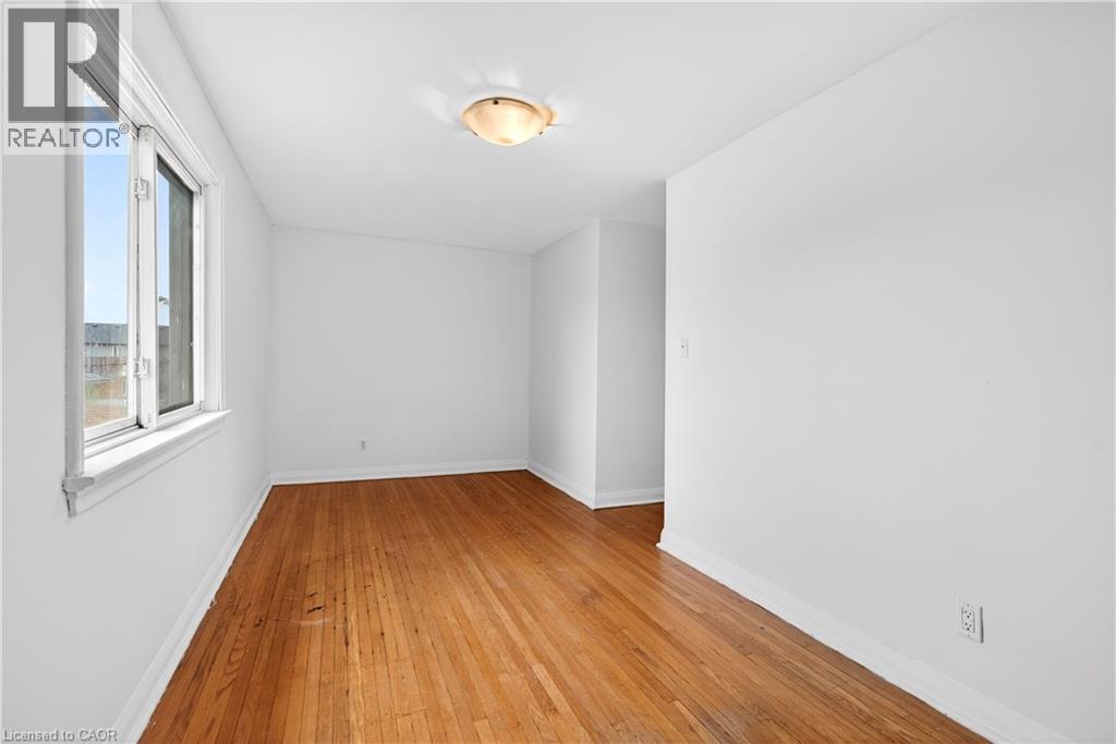 447 Melvin Avenue, Hamilton, Ontario L8H 2L6 - Photo 24 - 40833377