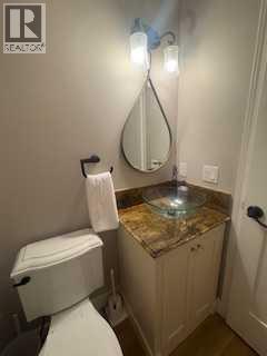 198 Douglas Woods Hill SE, Calgary, Alberta  T2Z 3B1 - Photo 15 - A2315135