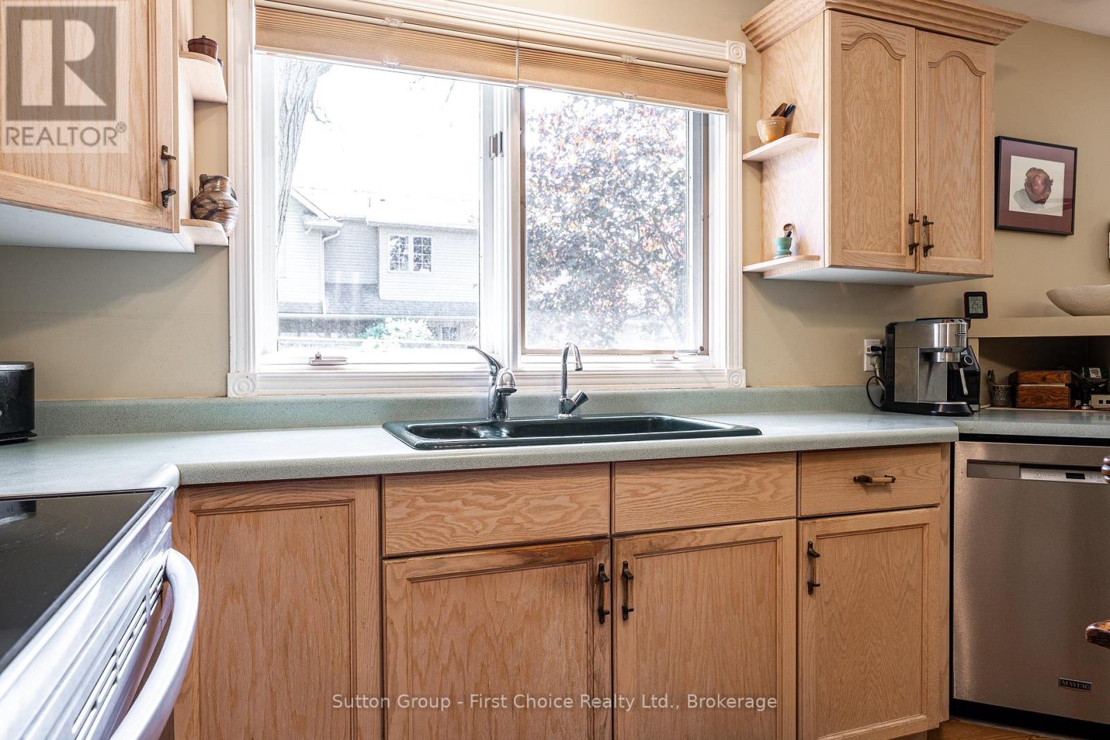 25 White Street, Stratford, Ontario  N5A 7M5 - Photo 14 - X13190832