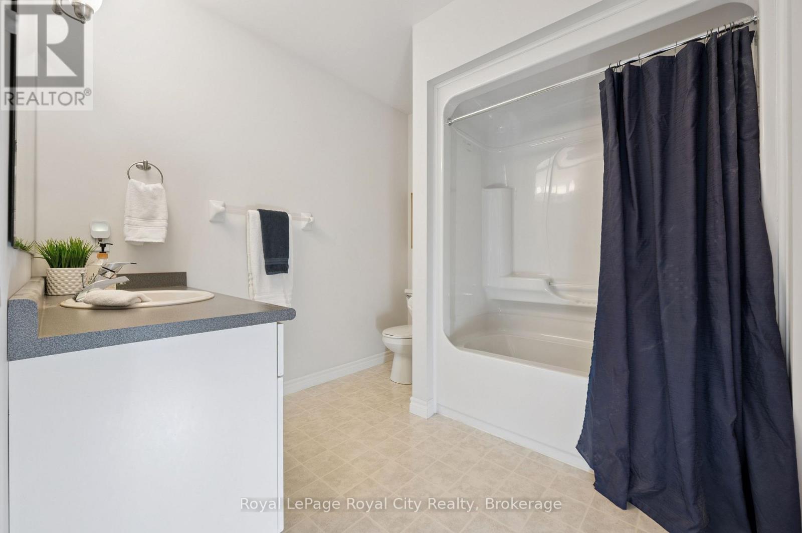 17 Terraview Crescent, Guelph (Kortright West), Ontario  N1G 5A7 - Photo 26 - X13190892