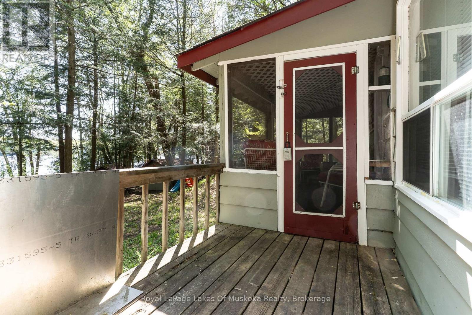 1082 Lakeshore Drive S, Bracebridge (Oakley), Ontario  P1L 1X3 - Photo 17 - X13192206