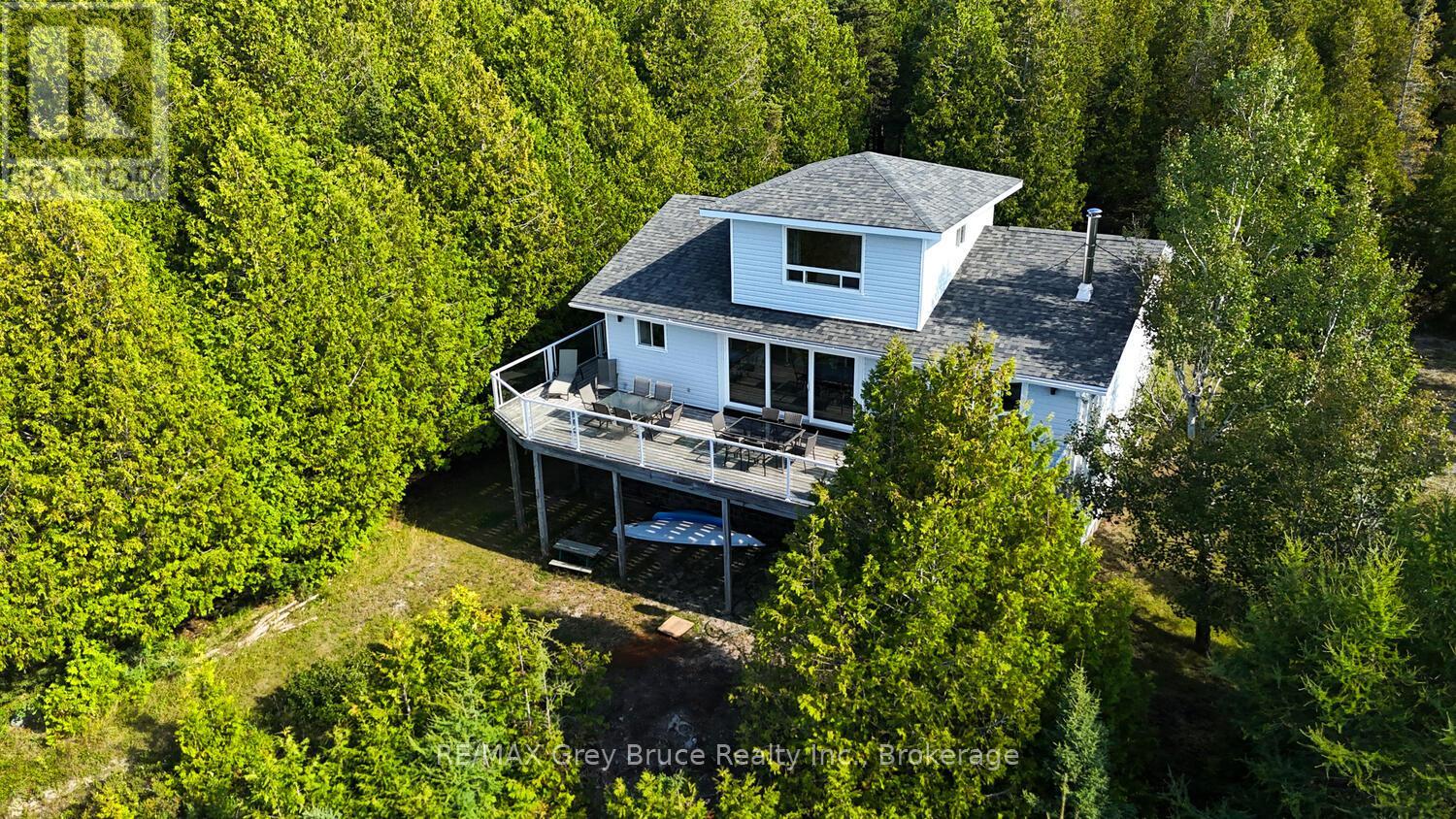 952 Dorcas Bay Road, Northern Bruce Peninsula, Ontario  N0H 2R0 - Photo 2 - X13192476