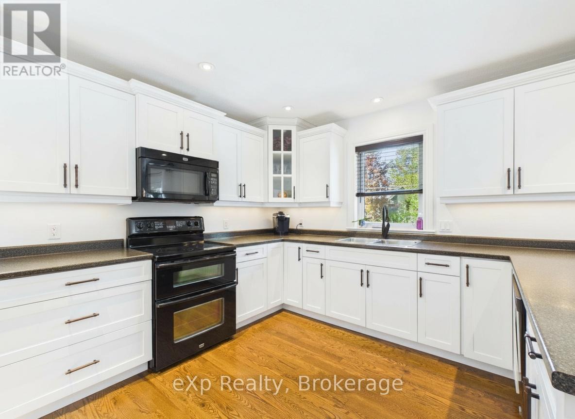 513 Creekwood Drive, Saugeen Shores, Ontario  N0H 2L0 - Photo 13 - X13192822