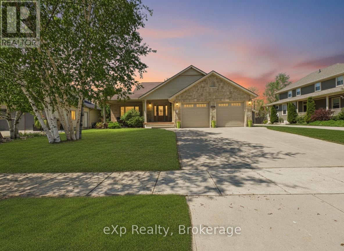 513 Creekwood Drive, Saugeen Shores, Ontario  N0H 2L0 - Photo 2 - X13192822