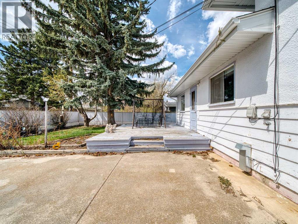 75 Wildwood Drive Sw, Calgary, Alberta  T3C 3C6 - Photo 48 - A2315247