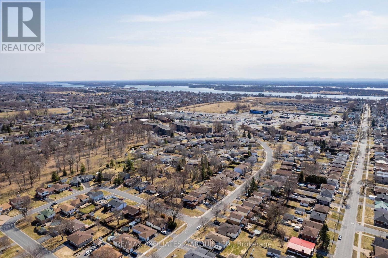 672 Champlain Drive, Cornwall, Ontario K6H 6P2 - Photo 44 - X13191750
