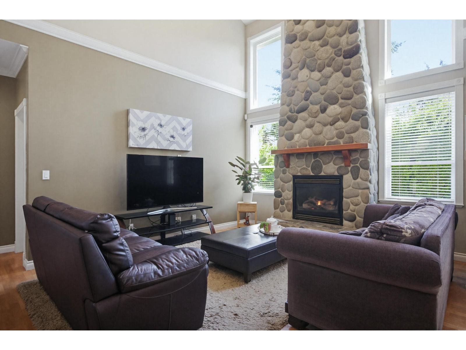 15512 37a Avenue, Surrey, British Columbia V3S 0H6 - Photo 8 - R3126389