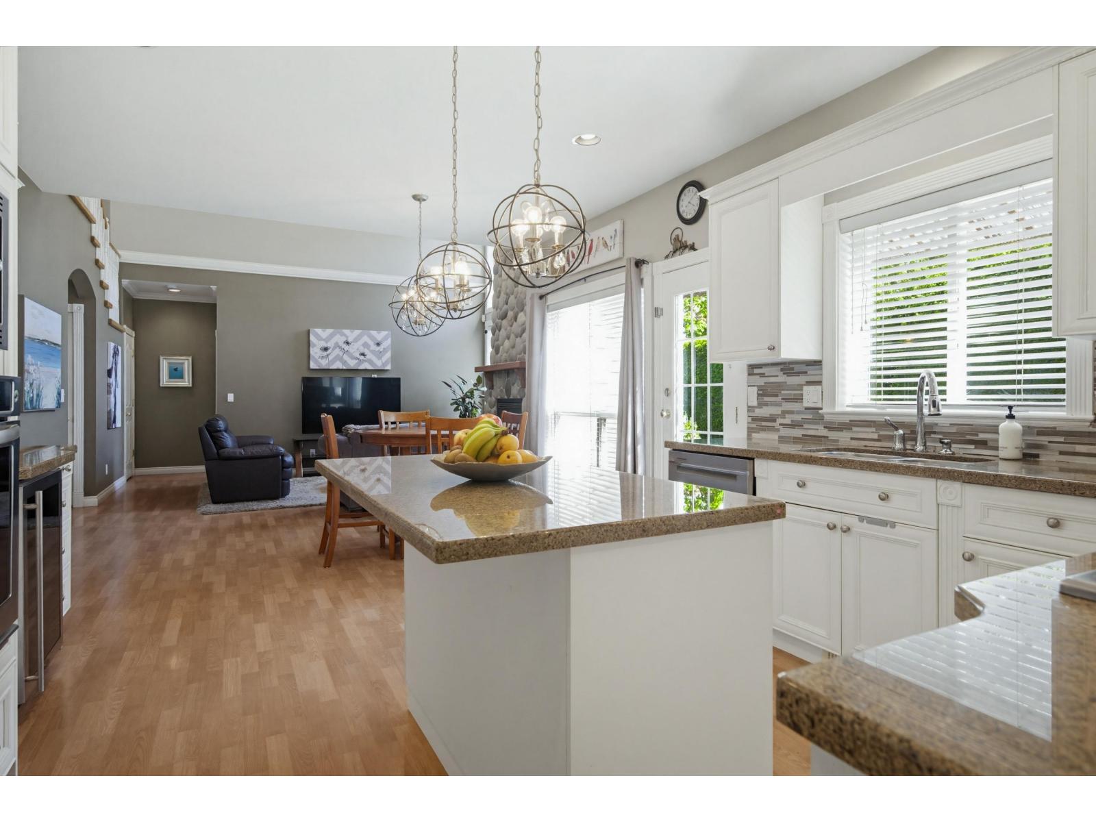 15512 37a Avenue, Surrey, British Columbia V3S 0H6 - Photo 16 - R3126389