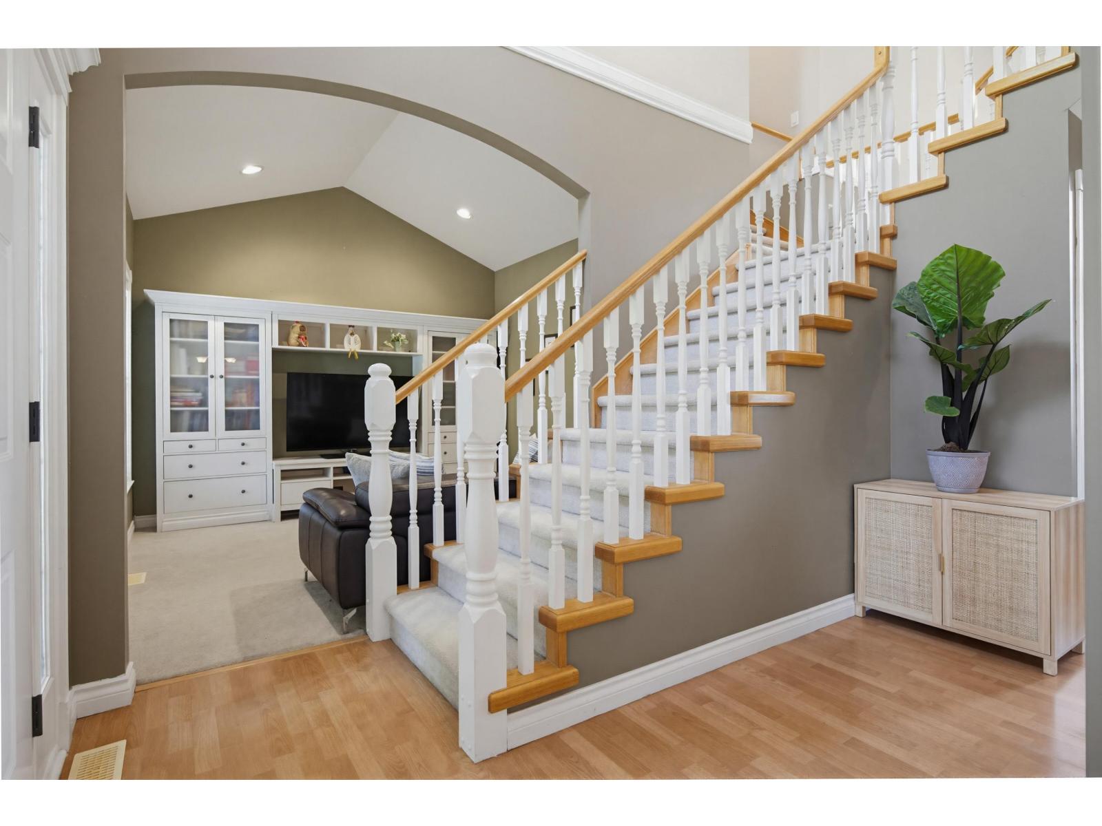 15512 37a Avenue, Surrey, British Columbia V3S 0H6 - Photo 5 - R3126389