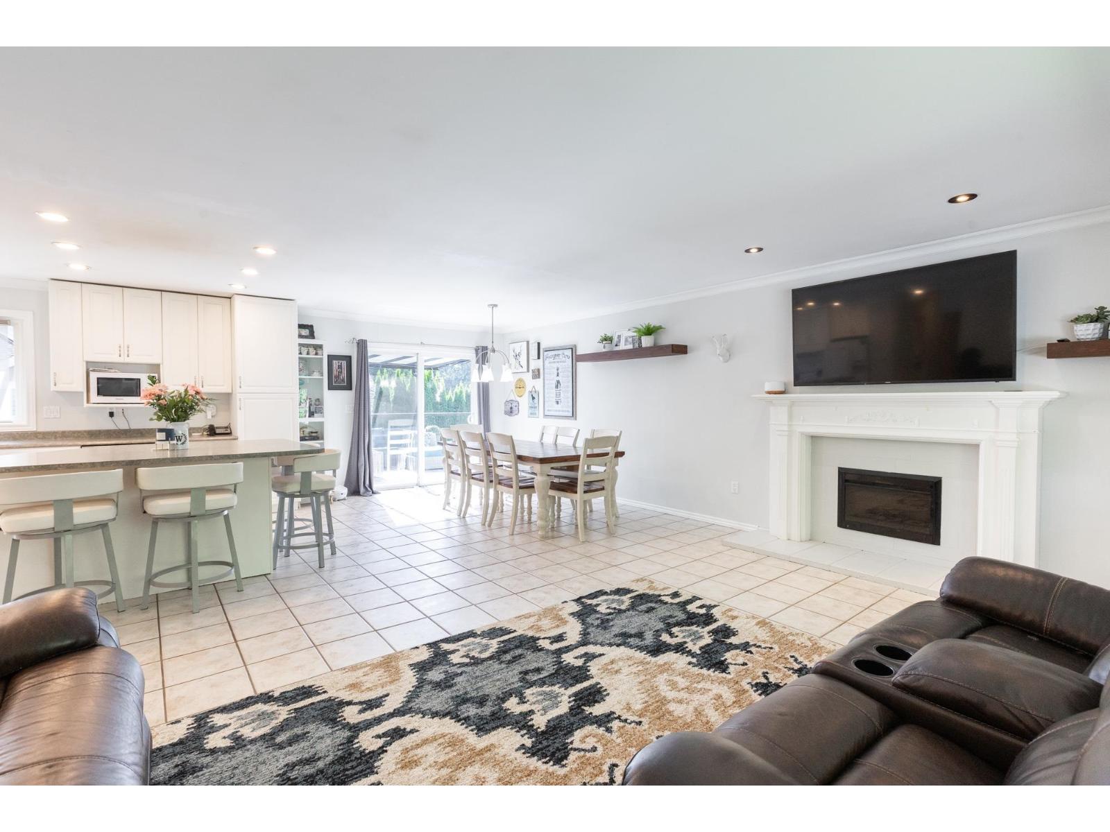 3874 200a Street, Langley, British Columbia  V3A 6K7 - Photo 5 - R3127458