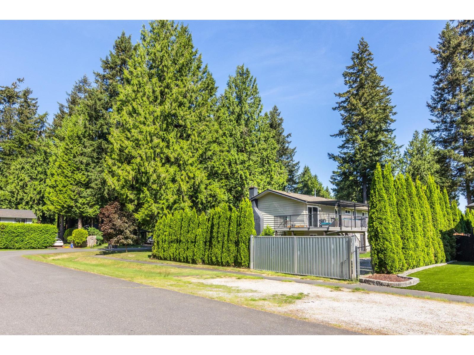 3874 200a Street, Langley, British Columbia  V3A 6K7 - Photo 38 - R3127458