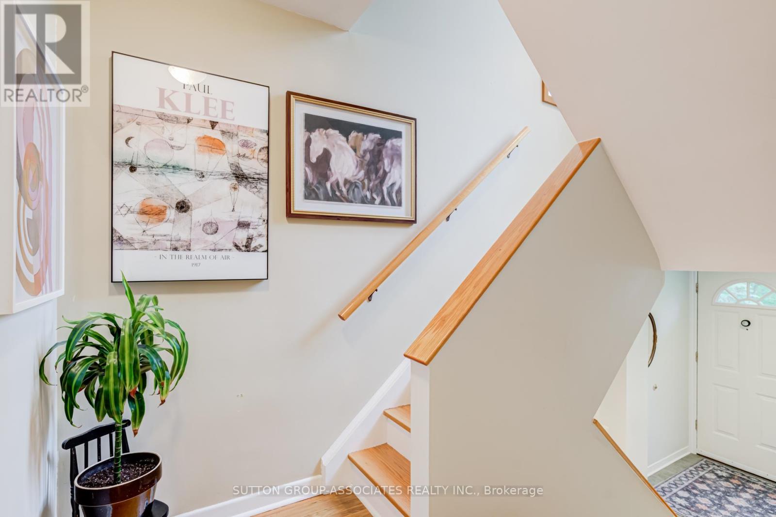 32a Vermont Avenue, Toronto, Ontario  M6G 1X7 - Photo 15 - C13190626