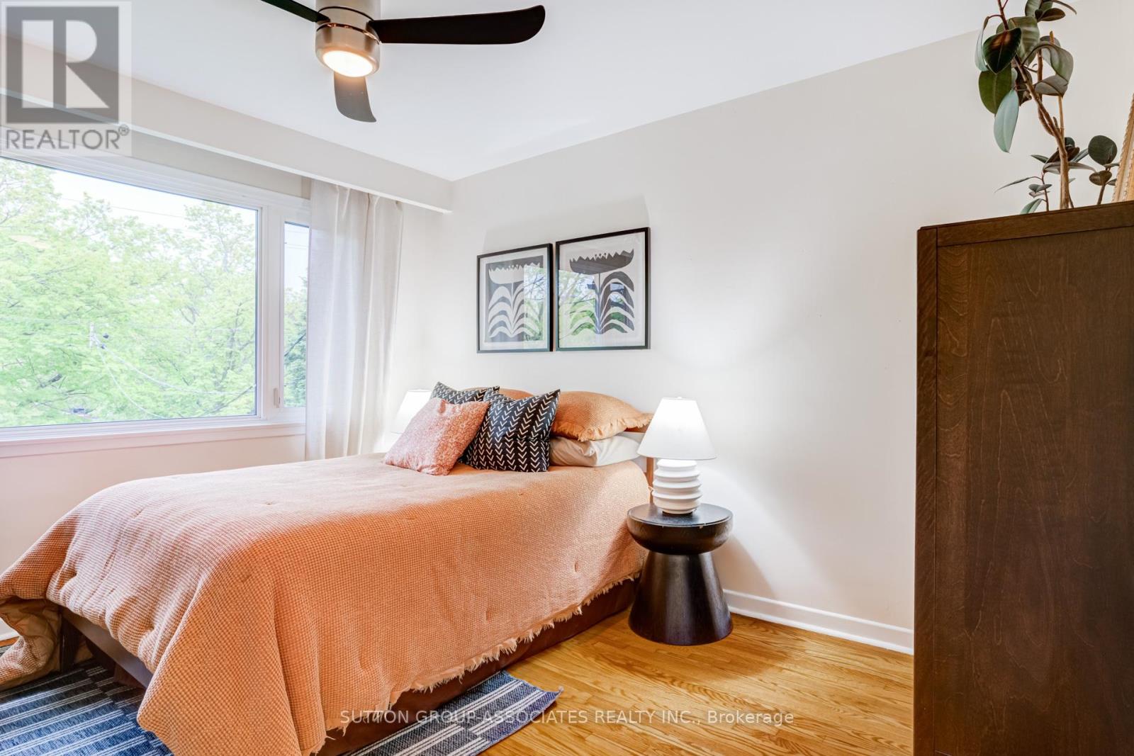 32a Vermont Avenue, Toronto, Ontario  M6G 1X7 - Photo 19 - C13190626