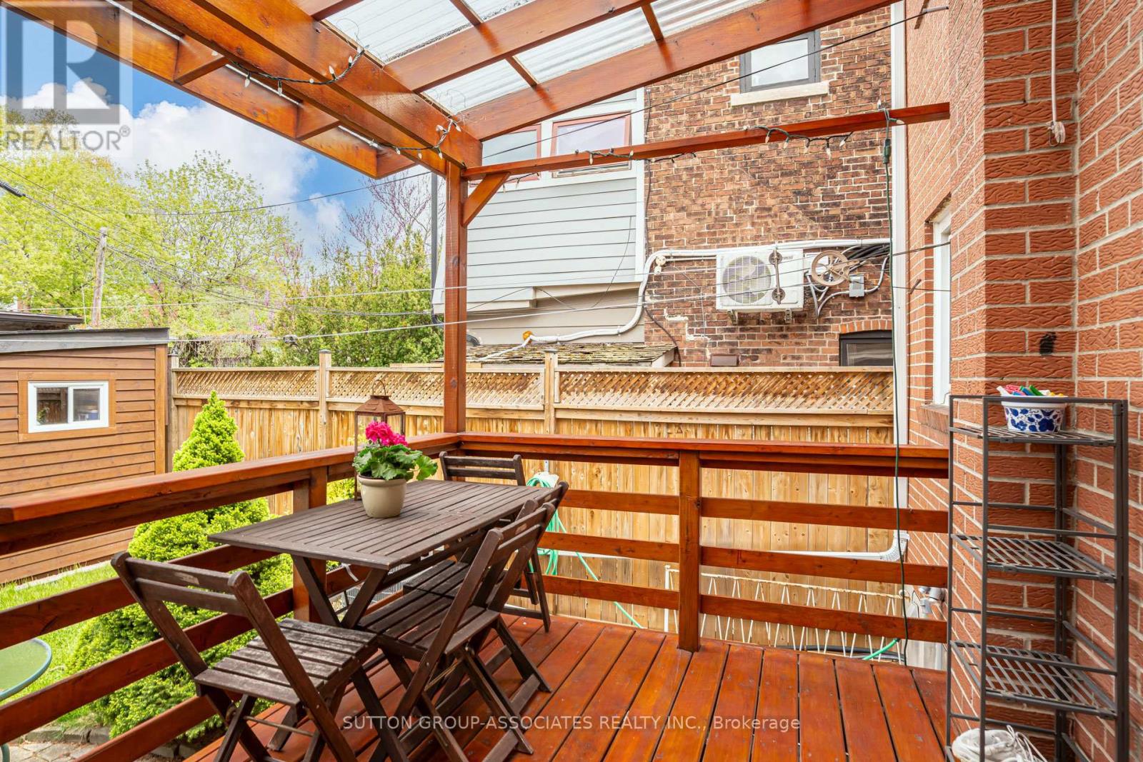 32a Vermont Avenue, Toronto, Ontario  M6G 1X7 - Photo 40 - C13190626