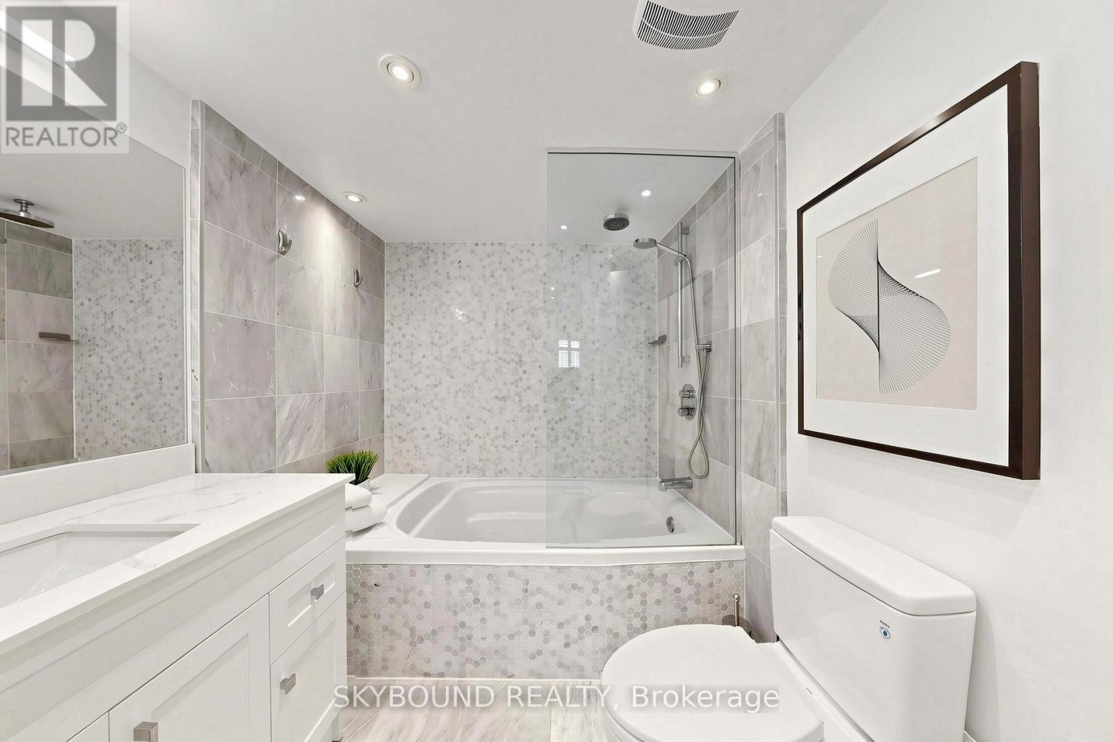 401 - 135 George Street S, Toronto, Ontario  M5A 4E8 - Photo 29 - C13191478