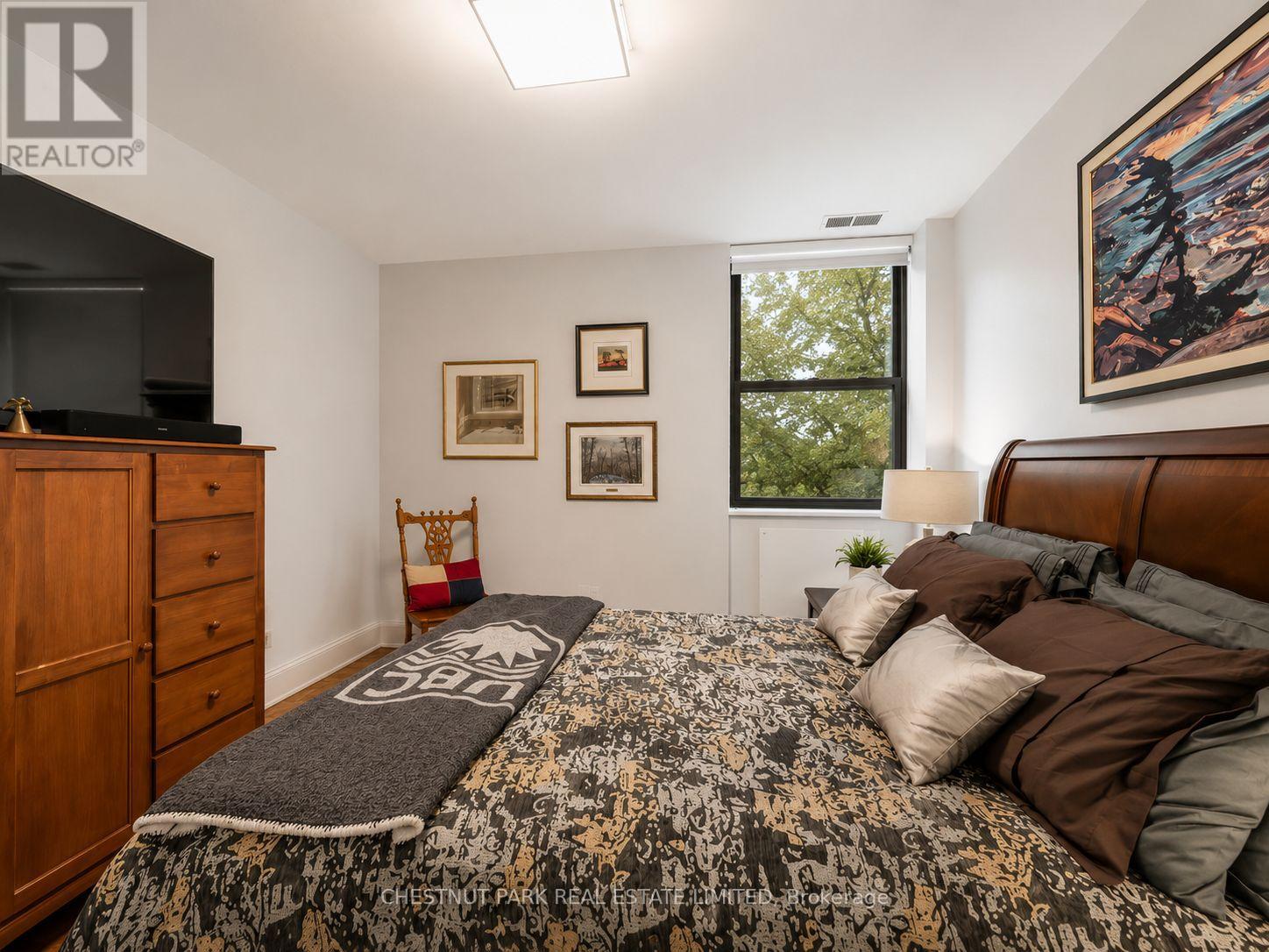 100 - 616 Avenue Road, Toronto, Ontario  M4V 2K8 - Photo 15 - C13192290