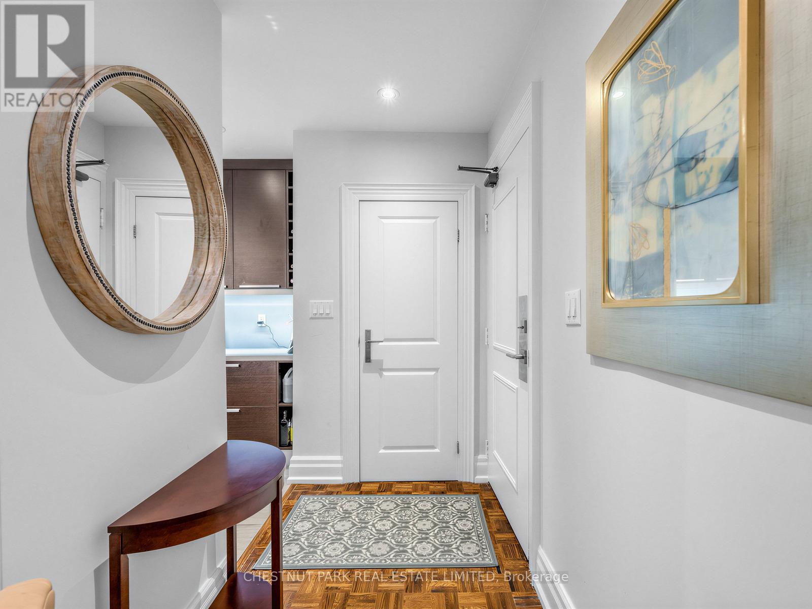 100 - 616 Avenue Road, Toronto, Ontario  M4V 2K8 - Photo 4 - C13192290