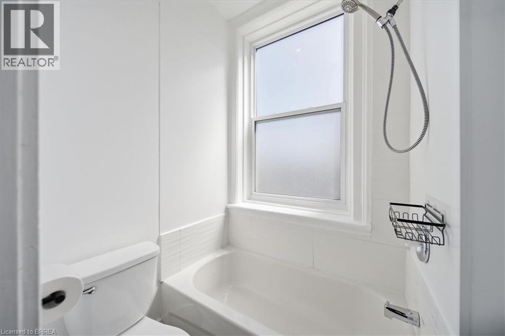 117 Grand River Street N Unit# A, Paris, Ontario  N3L 2M4 - Photo 8 - 40833366