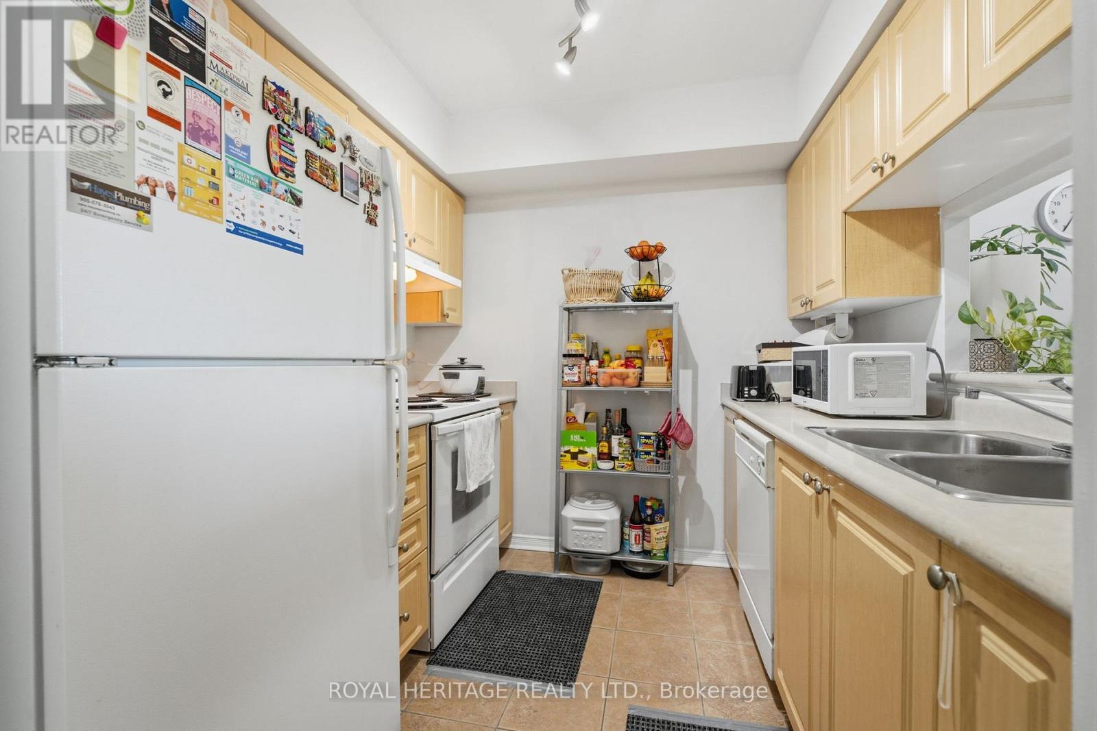 501 - 1200 The Esplanade, Pickering, Ontario L1V 6V3 - Photo 7 - E13190864