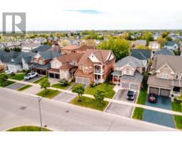 62 CACHET BOULEVARD, Whitby, Ontario
