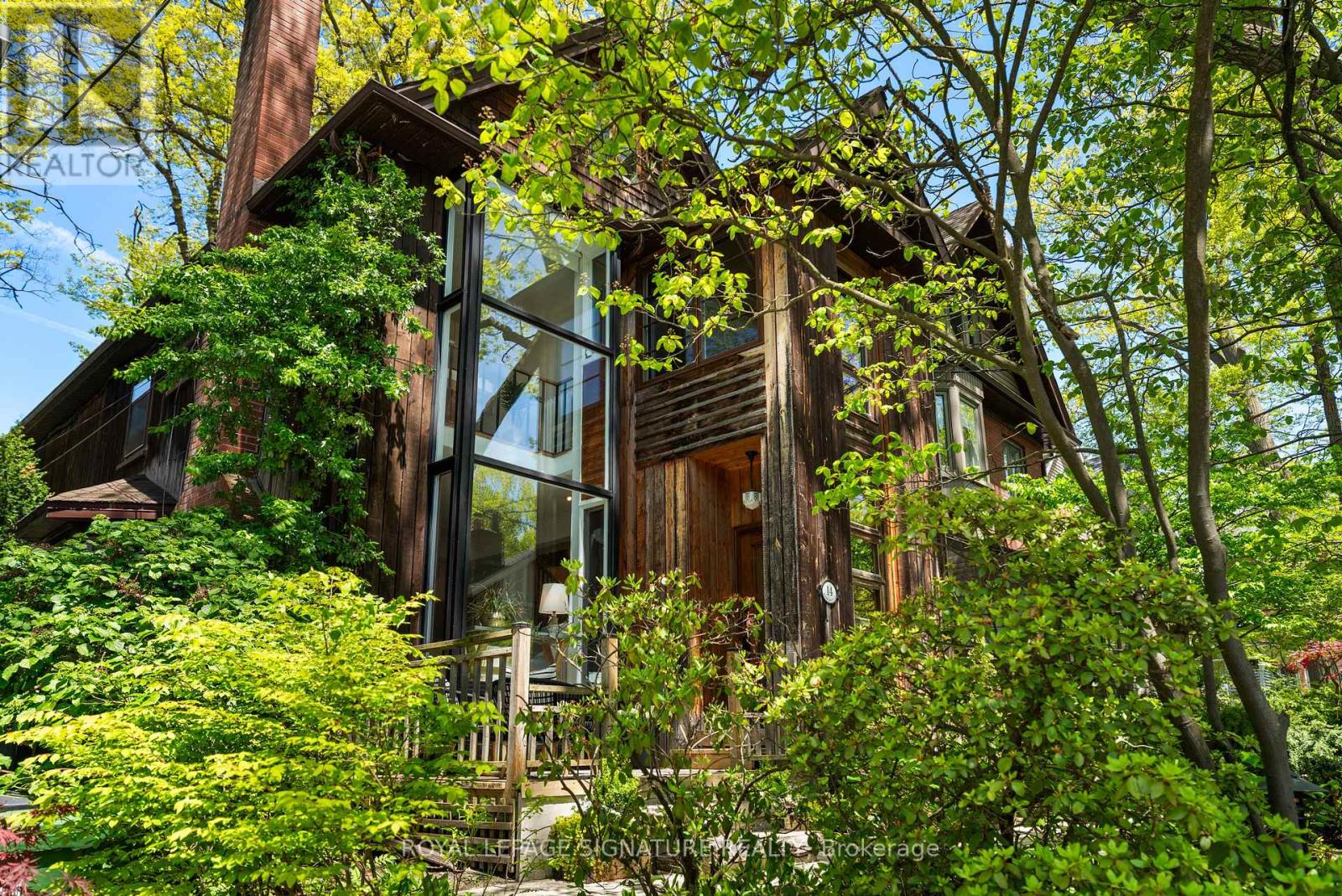 14 Hazel Avenue, Toronto, Ontario  M4E 1C5 - Photo 3 - E13191746