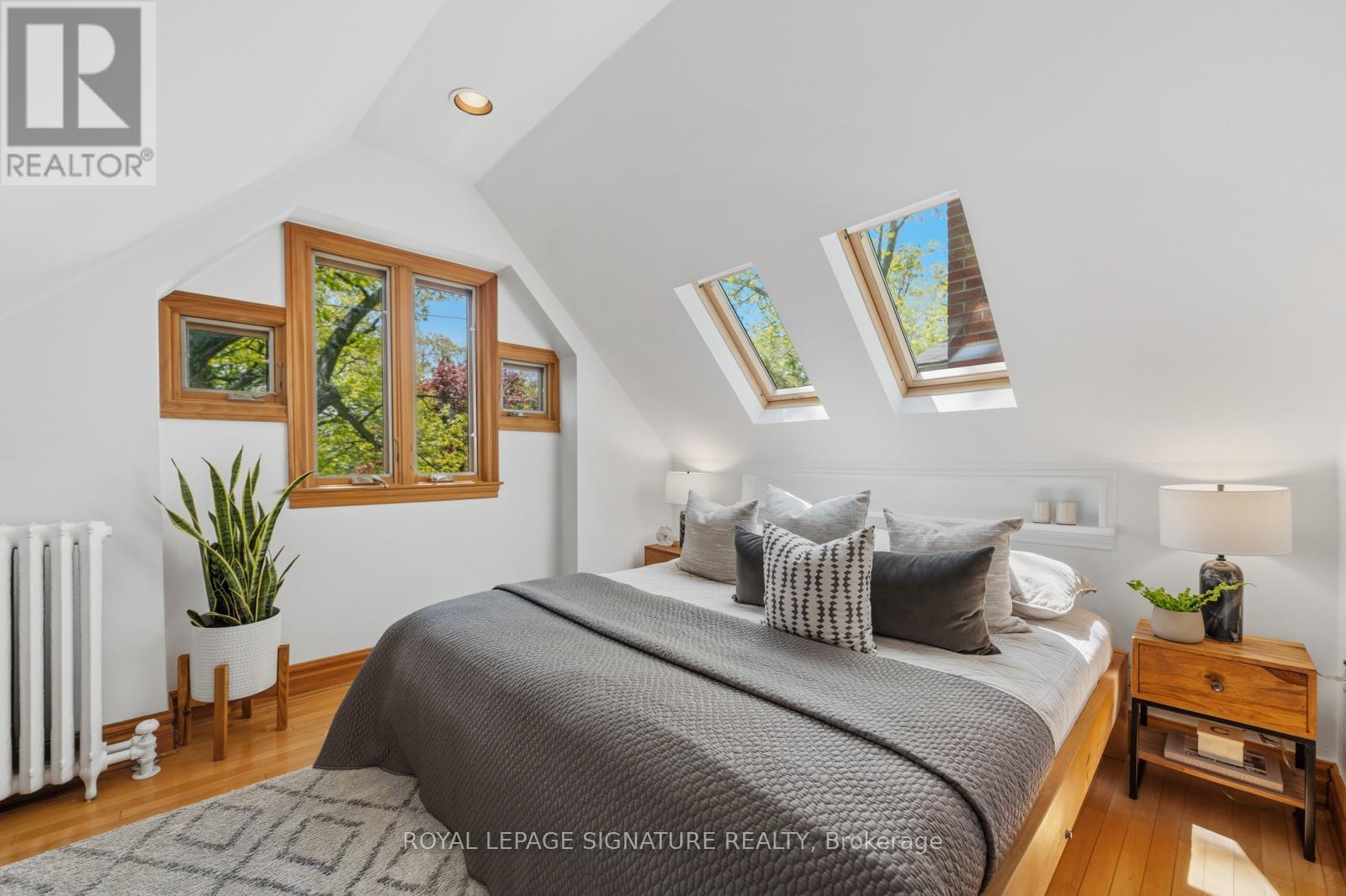 14 Hazel Avenue, Toronto, Ontario  M4E 1C5 - Photo 34 - E13191746