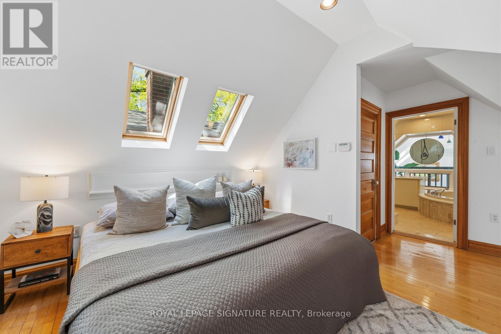 14 Hazel Avenue, Toronto, Ontario  M4E 1C5 - Photo 35 - E13191746