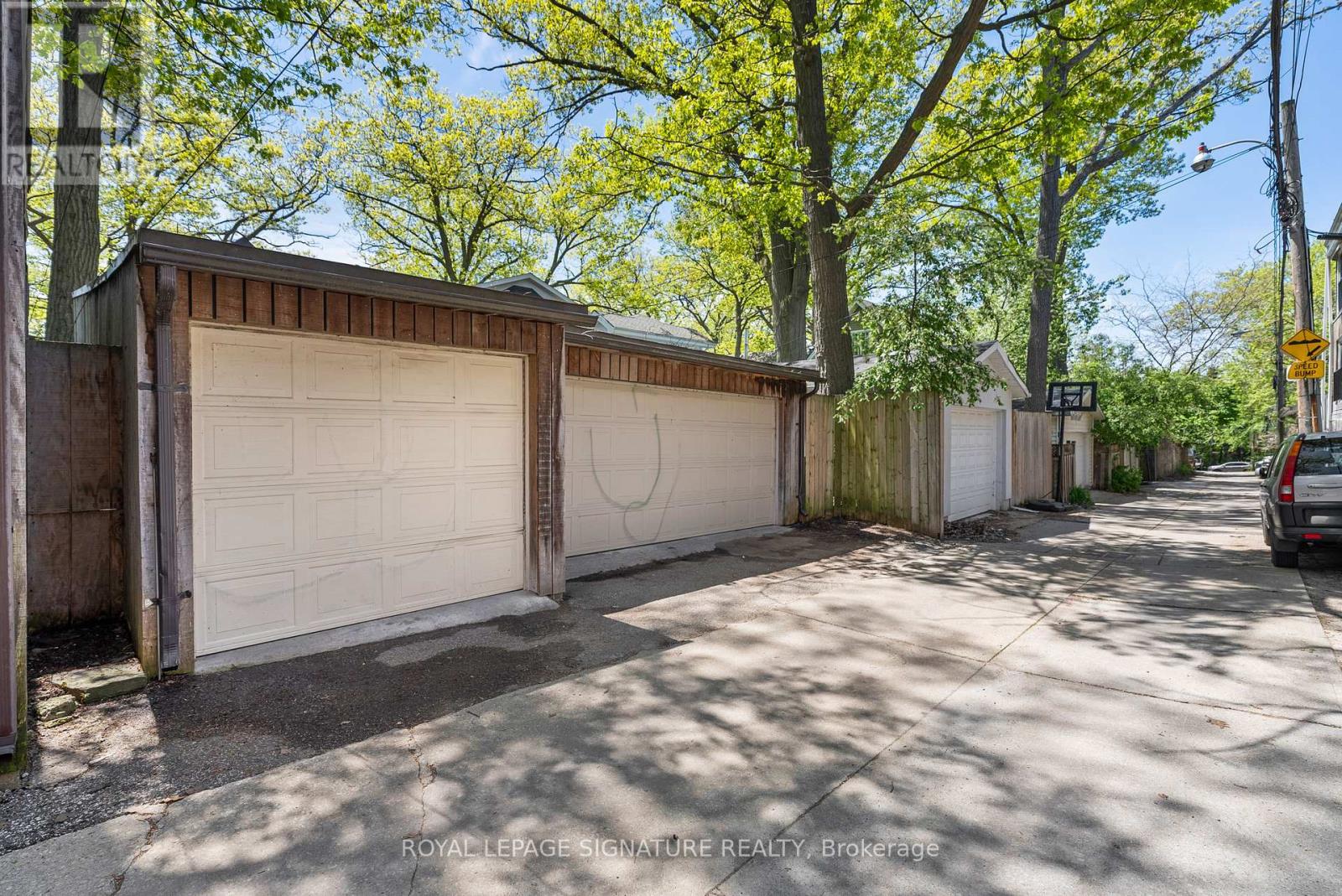 14 Hazel Avenue, Toronto, Ontario  M4E 1C5 - Photo 5 - E13191746