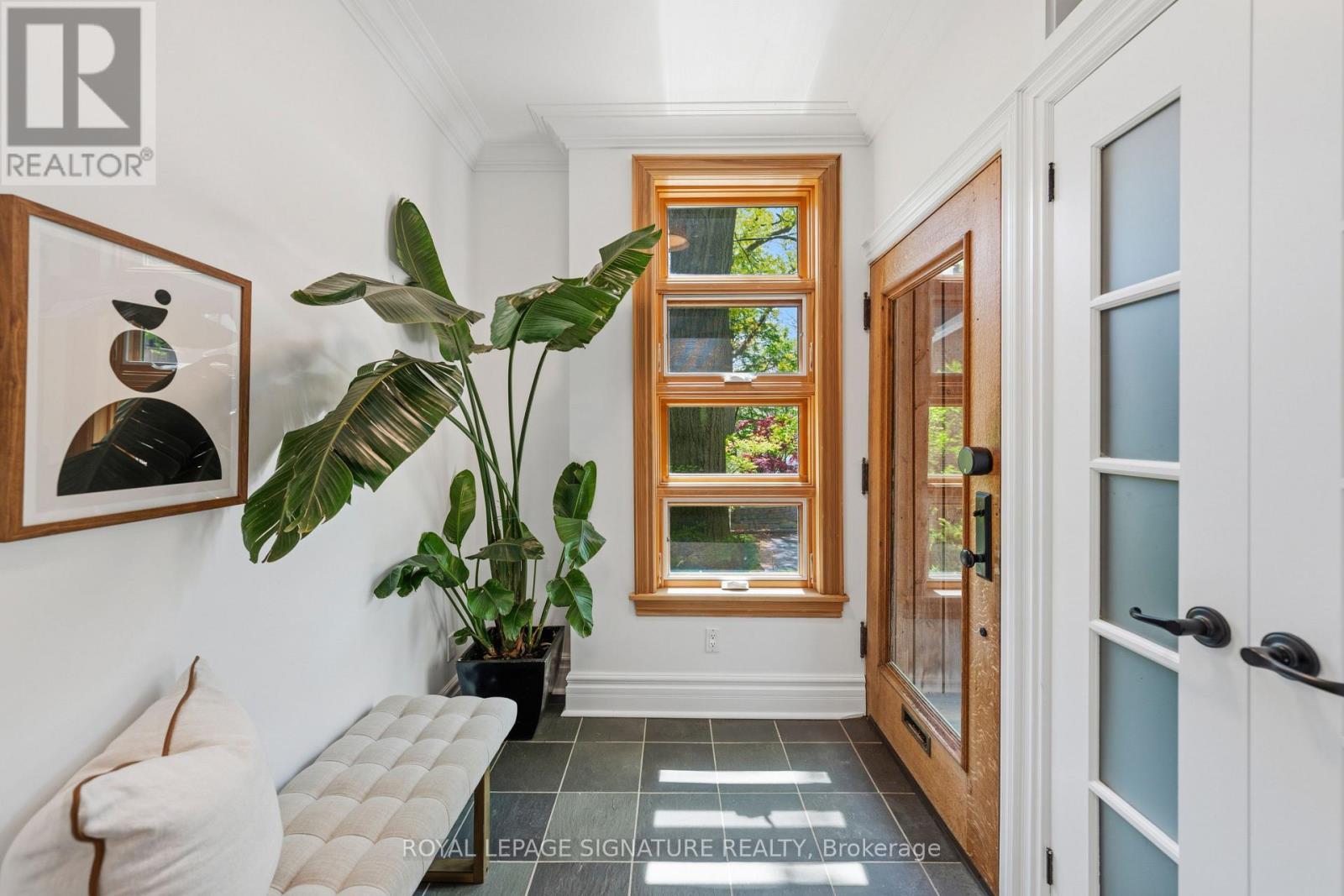14 Hazel Avenue, Toronto, Ontario  M4E 1C5 - Photo 6 - E13191746