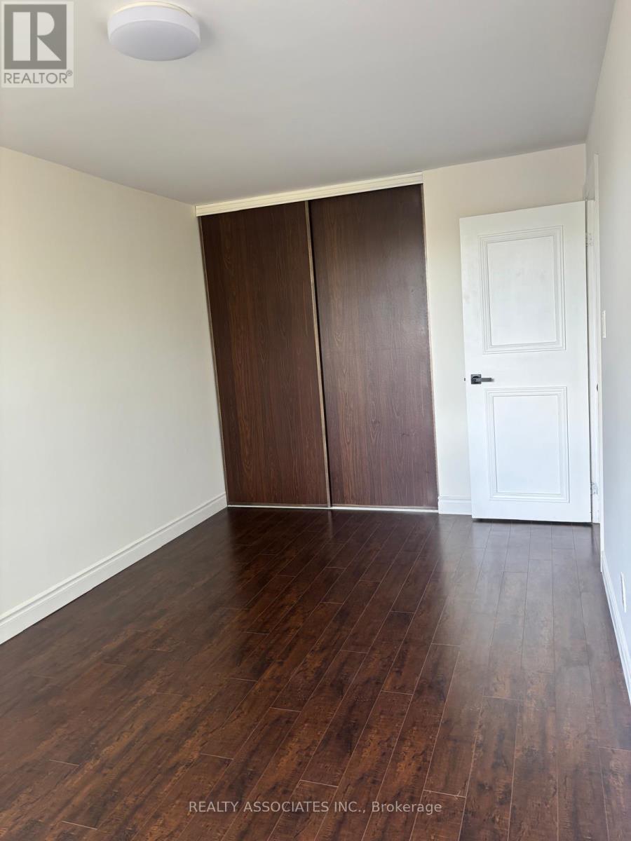 B - 1389 Danforth Avenue, Toronto, Ontario M4J 1N2 - Photo 12 - E13192174