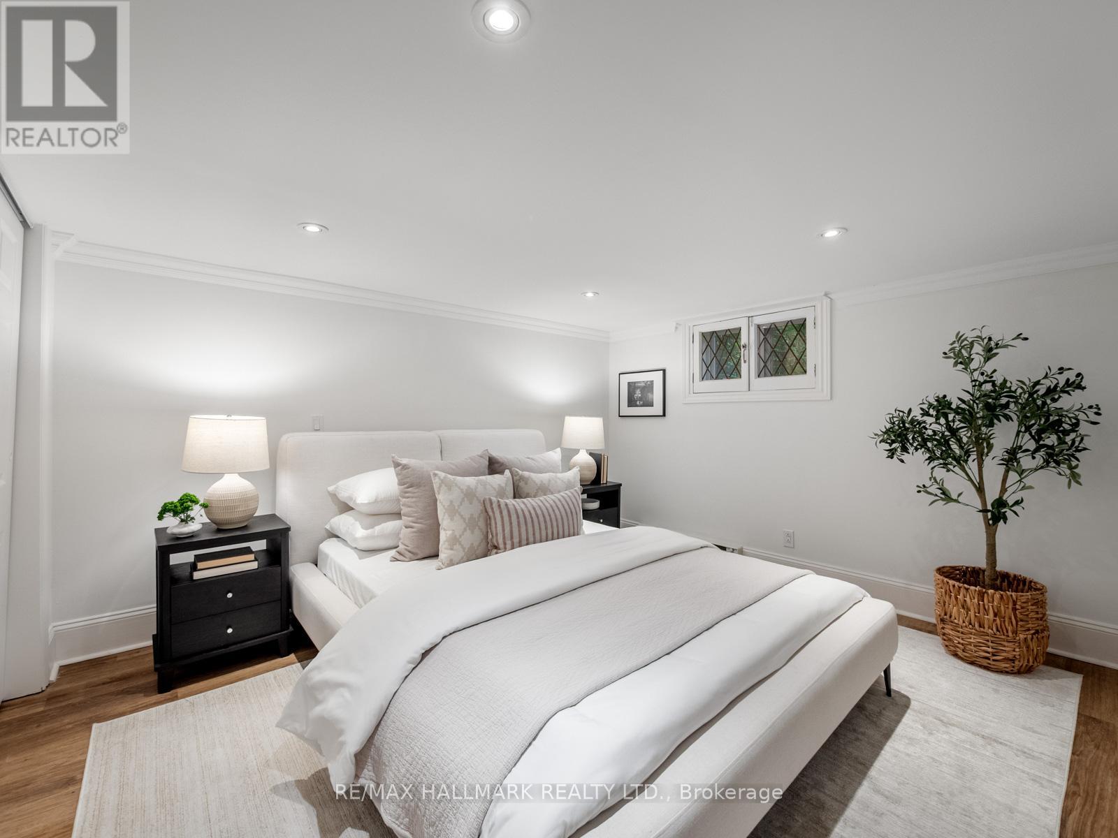 33 Mortimer Avenue, Toronto, Ontario M4K 1Z9 - Photo 38 - E13192438