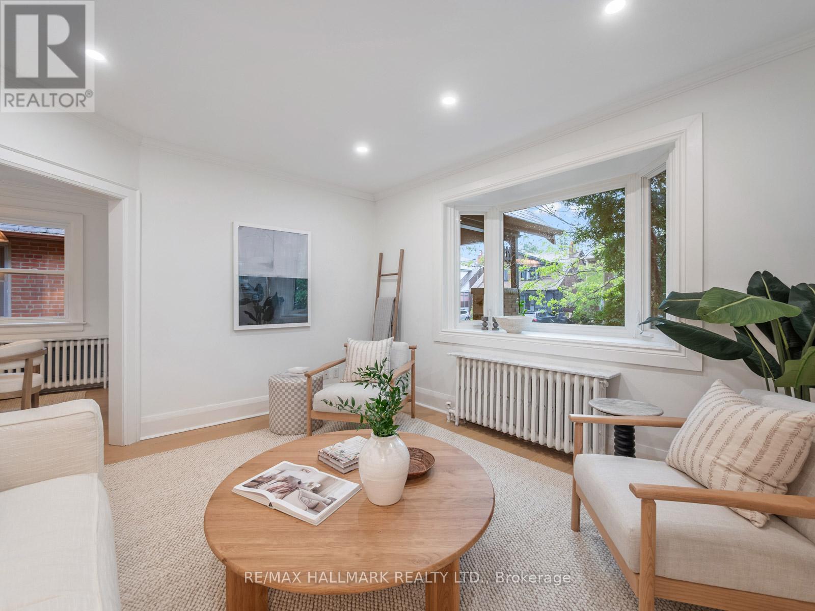 33 Mortimer Avenue, Toronto, Ontario M4K 1Z9 - Photo 8 - E13192438