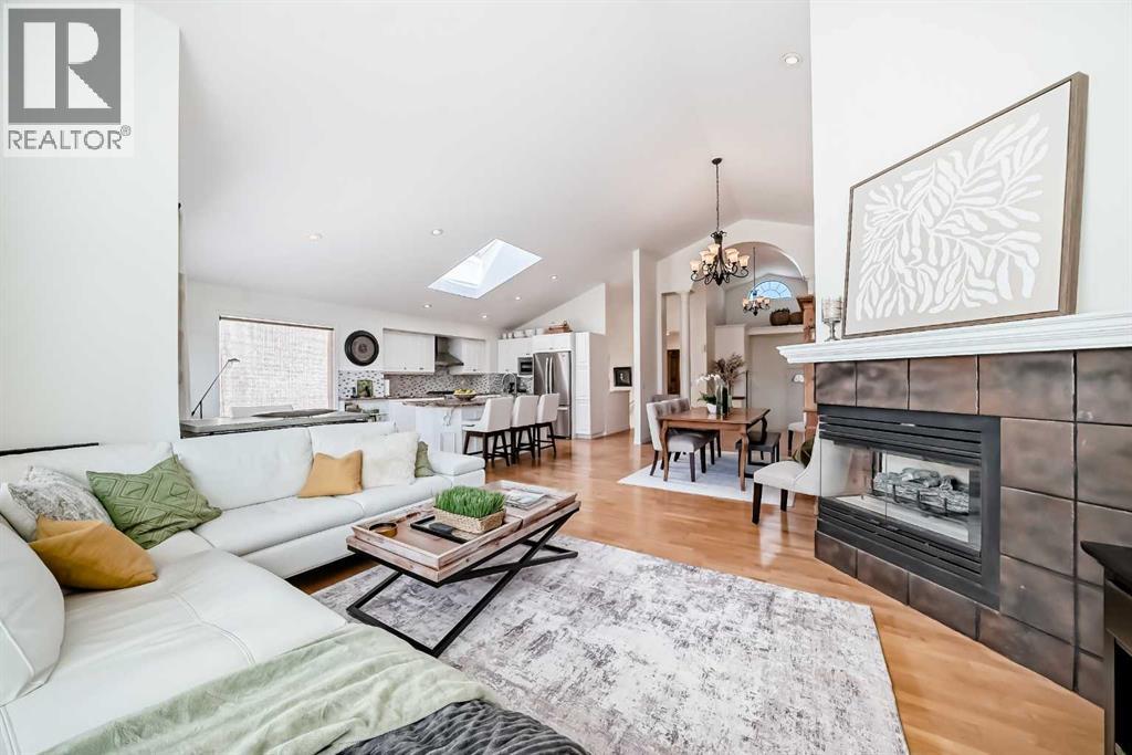 243 Mt Assiniboine Circle SE, Calgary, Alberta  T2Z 2N4 - Photo 15 - A2314314