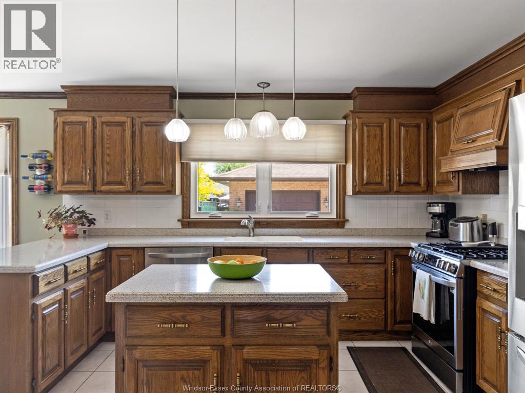 118 Pointe West Drive, Amherstburg, Ontario  N9V 3N9 - Photo 4 - 26012269