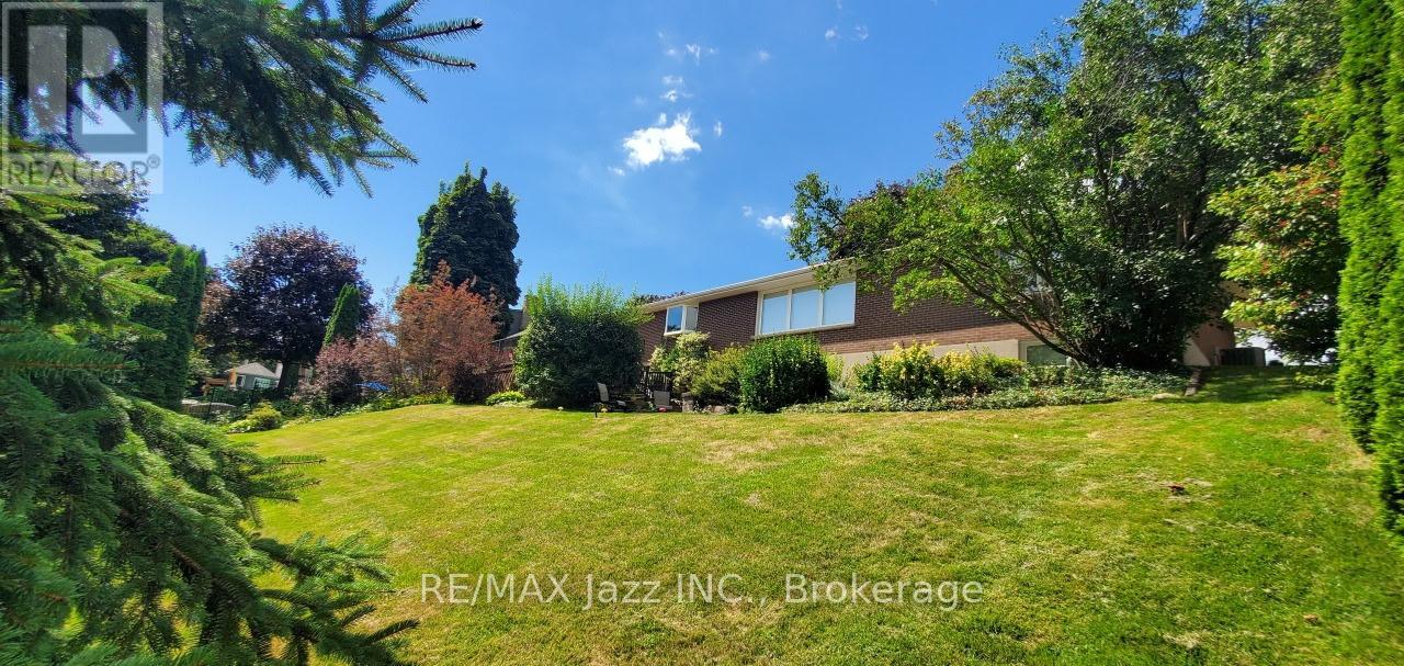 961 Swiss Heights, Oshawa, Ontario  L1K 2A7 - Photo 48 - E13184940