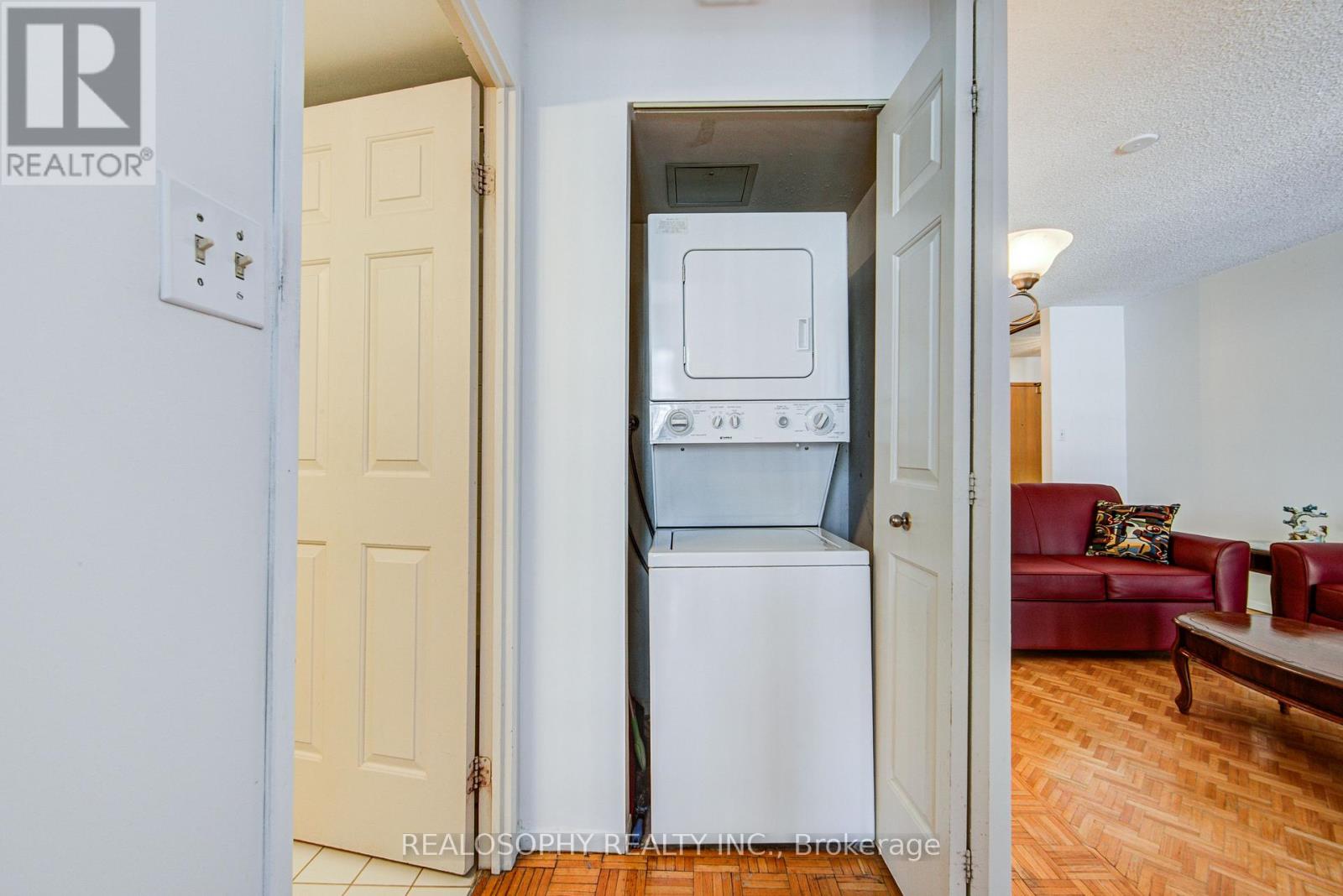756 - 24 Southport Street, Toronto, Ontario  M6S 4Z1 - Photo 14 - W13086924