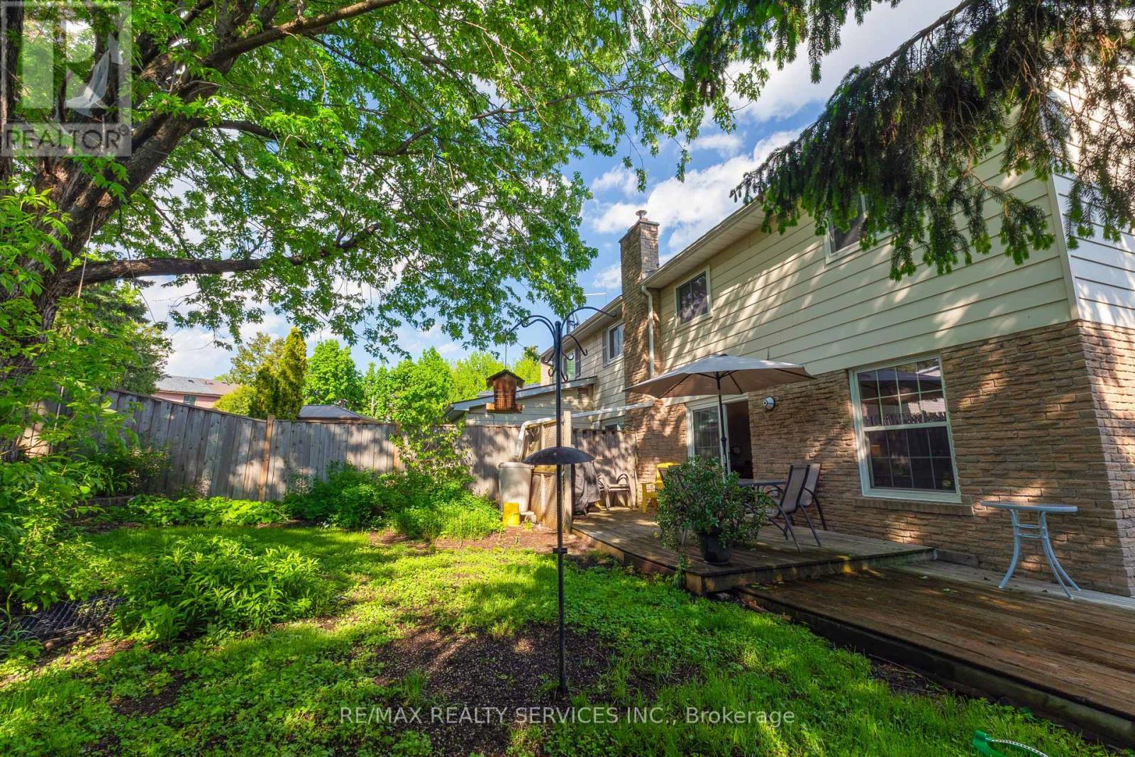 129 Salisbury Circle, Brampton, Ontario  L6V 2Z4 - Photo 38 - W13186054