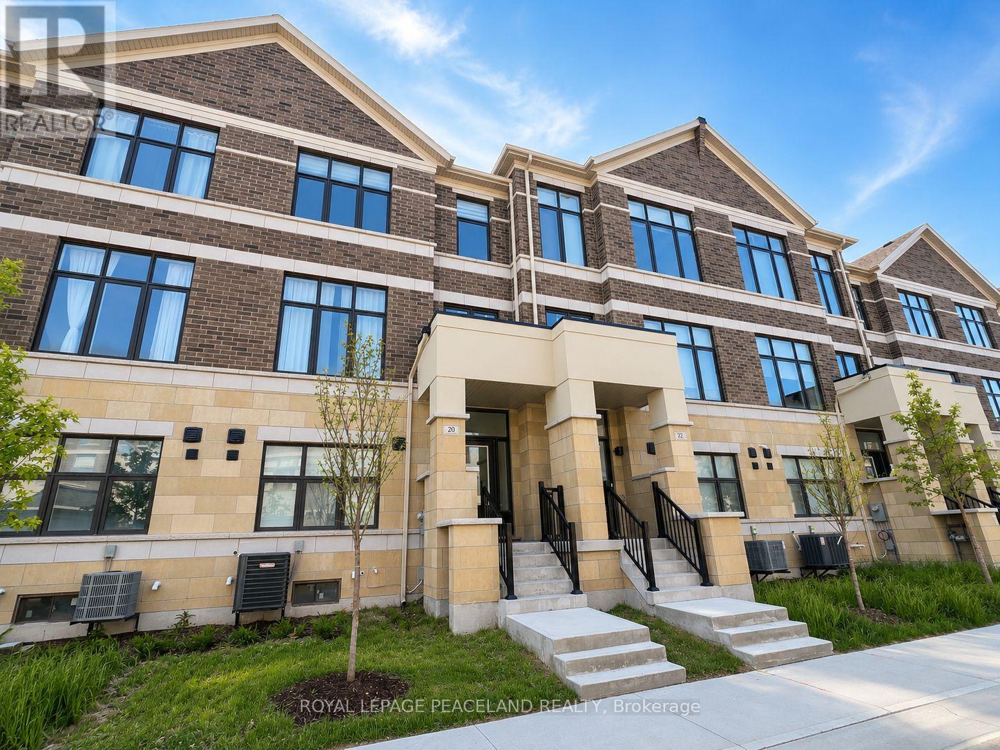 20 KAHSHE LANE, Richmond Hill, Ontario