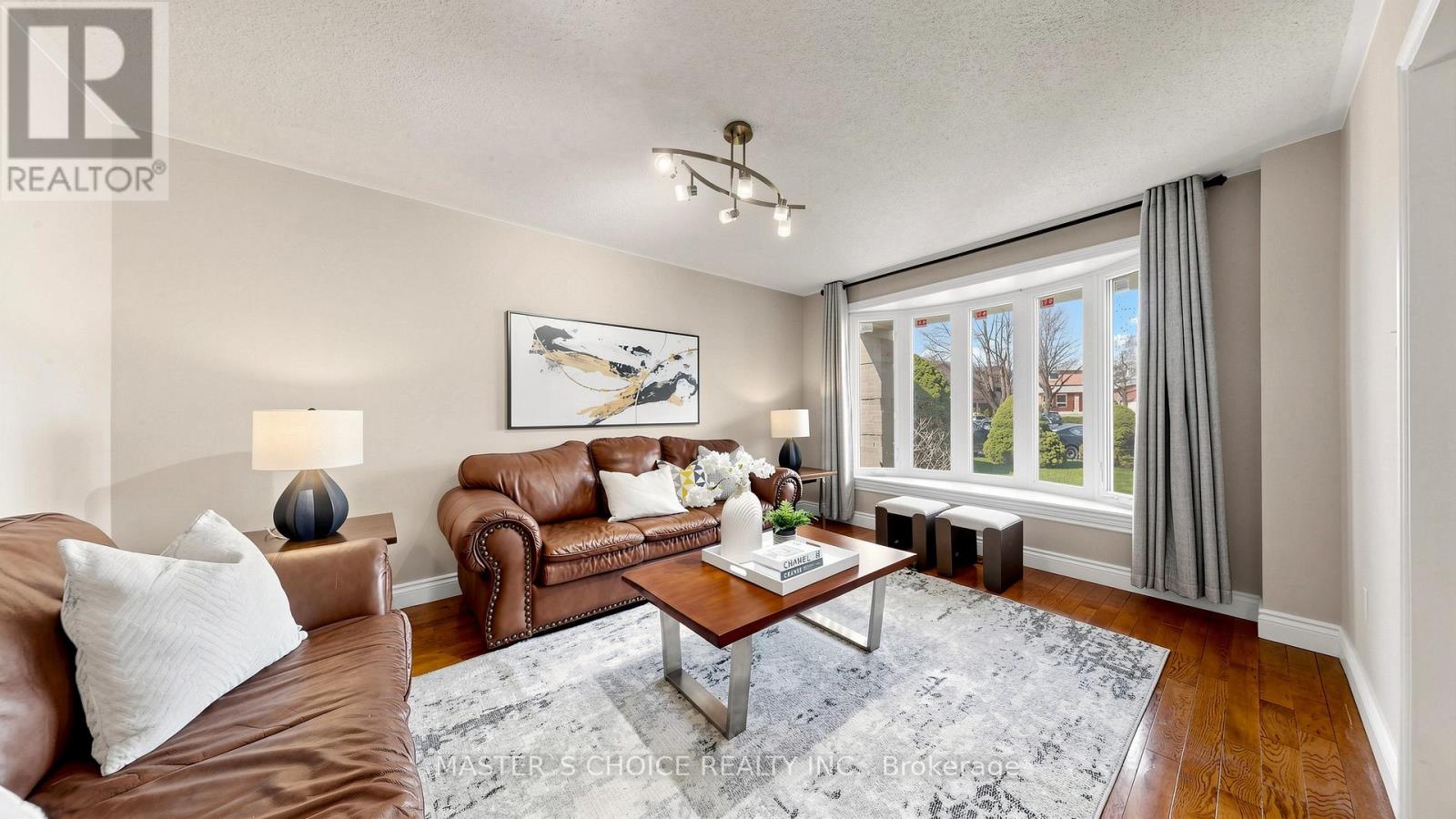 5 Espby Court, Richmond Hill, Ontario  L4C 9L2 - Photo 7 - N13191302