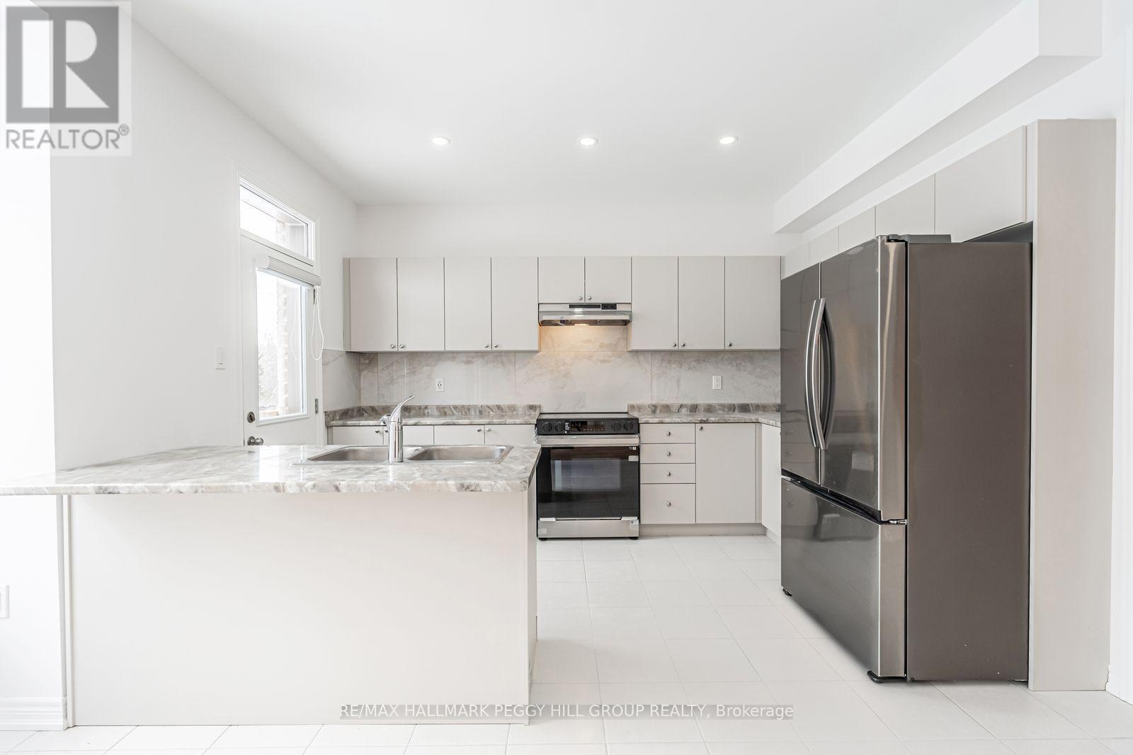 17 Turley Way, Essa, Ontario  L3W 0L8 - Photo 2 - N13191464