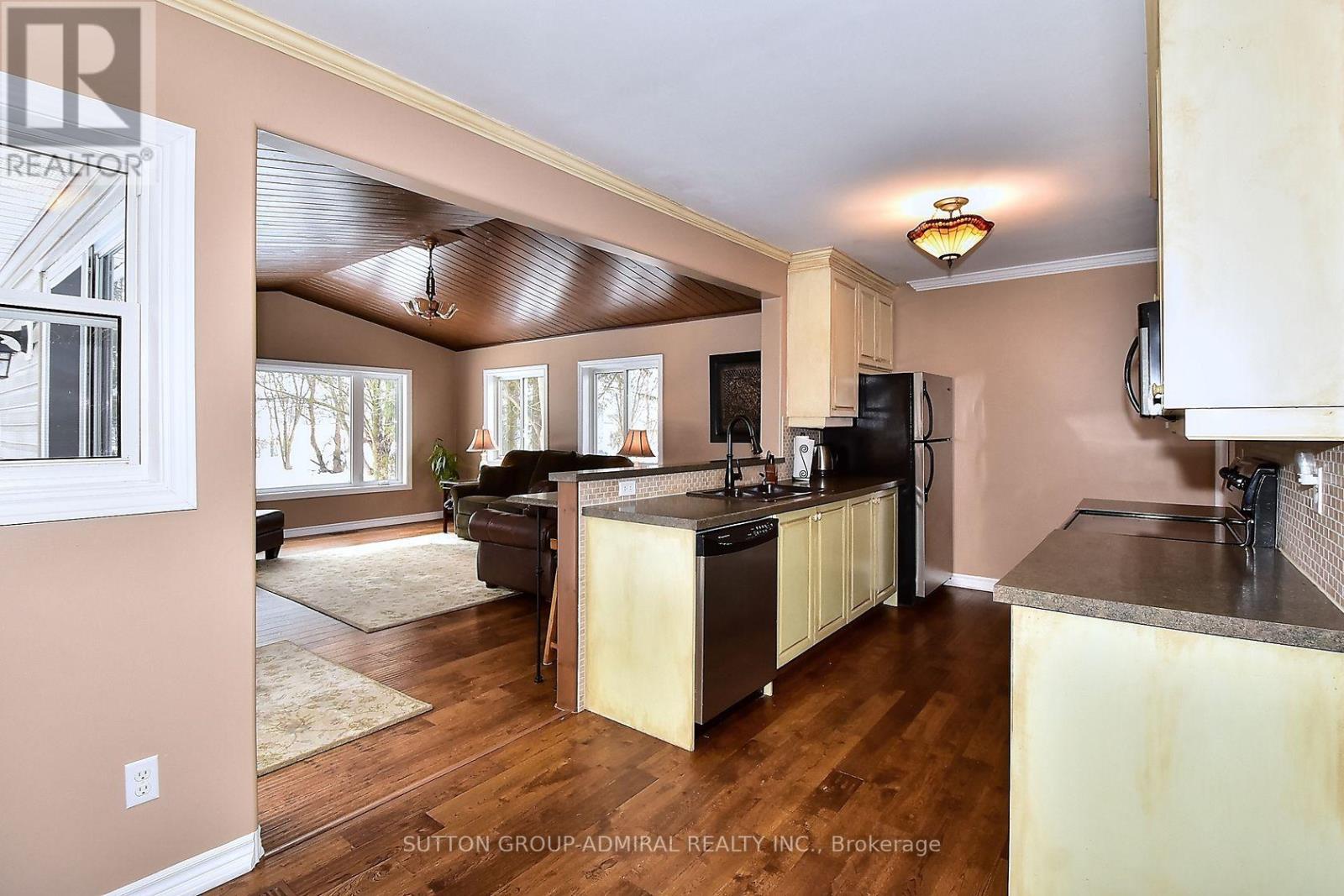 62 May Avenue, East Gwillimbury (Sharon), Ontario L0G 1V0 - Photo 15 - N13191672