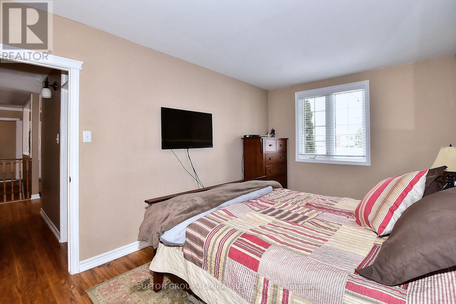 62 May Avenue, East Gwillimbury (Sharon), Ontario L0G 1V0 - Photo 23 - N13191672