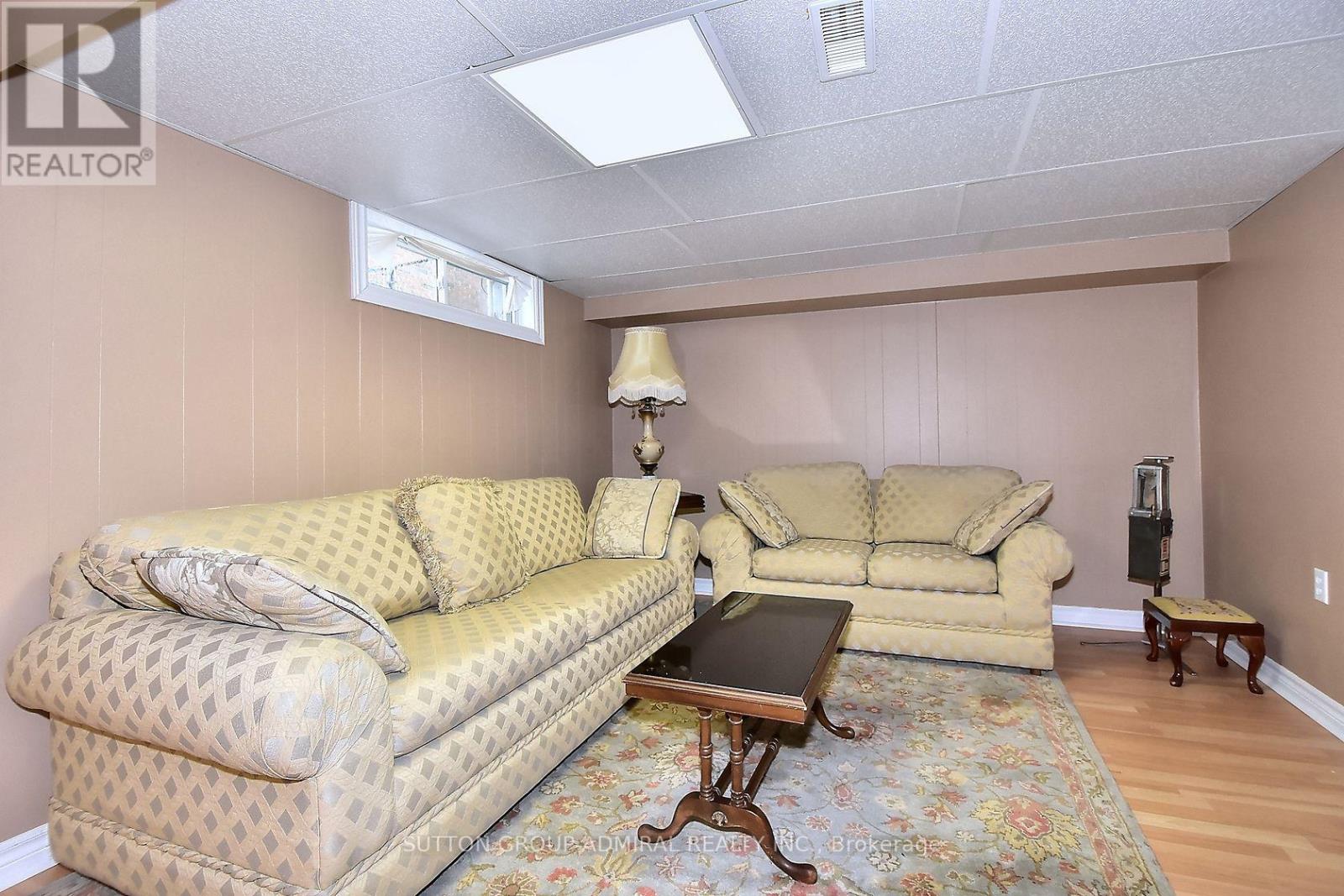 62 May Avenue, East Gwillimbury (Sharon), Ontario L0G 1V0 - Photo 36 - N13191672