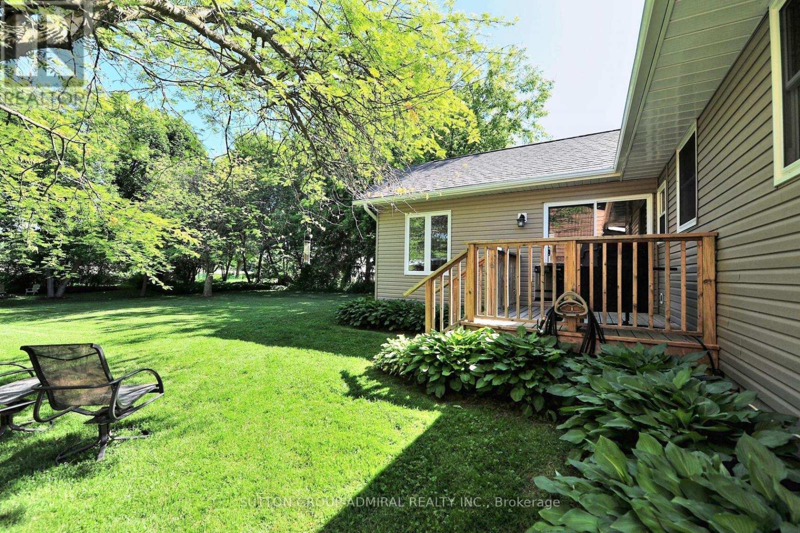 62 May Avenue, East Gwillimbury (Sharon), Ontario L0G 1V0 - Photo 42 - N13191672