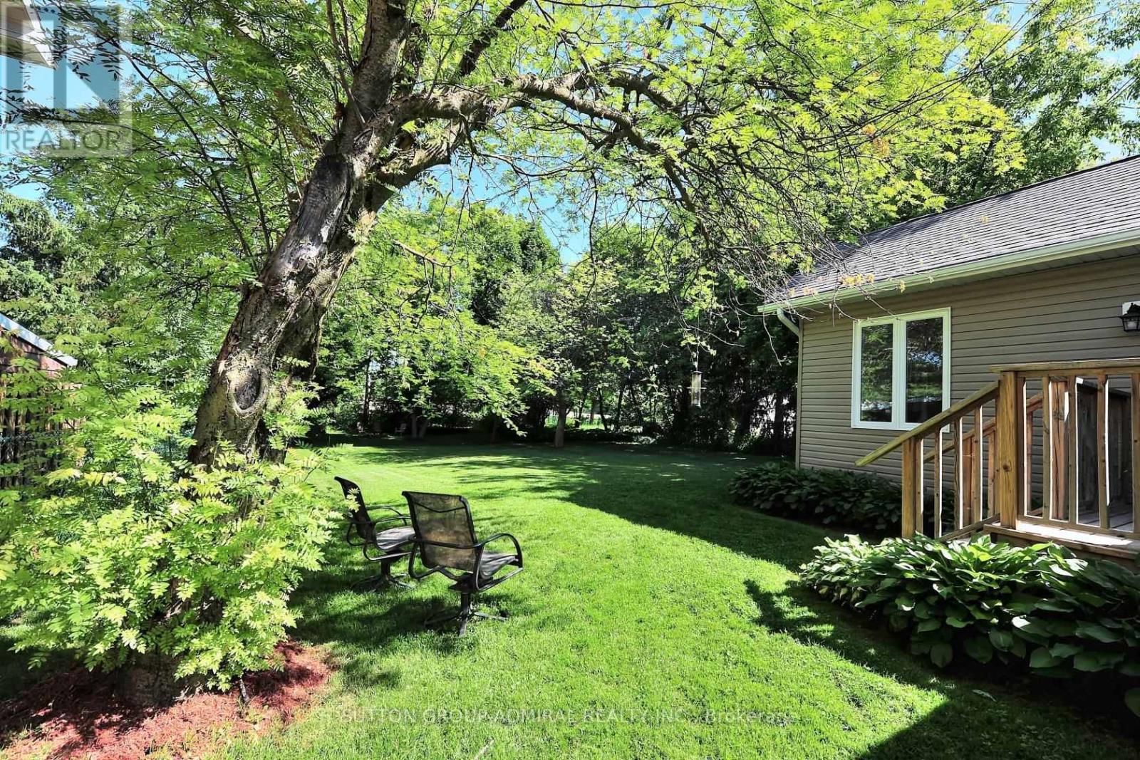 62 May Avenue, East Gwillimbury (Sharon), Ontario L0G 1V0 - Photo 43 - N13191672