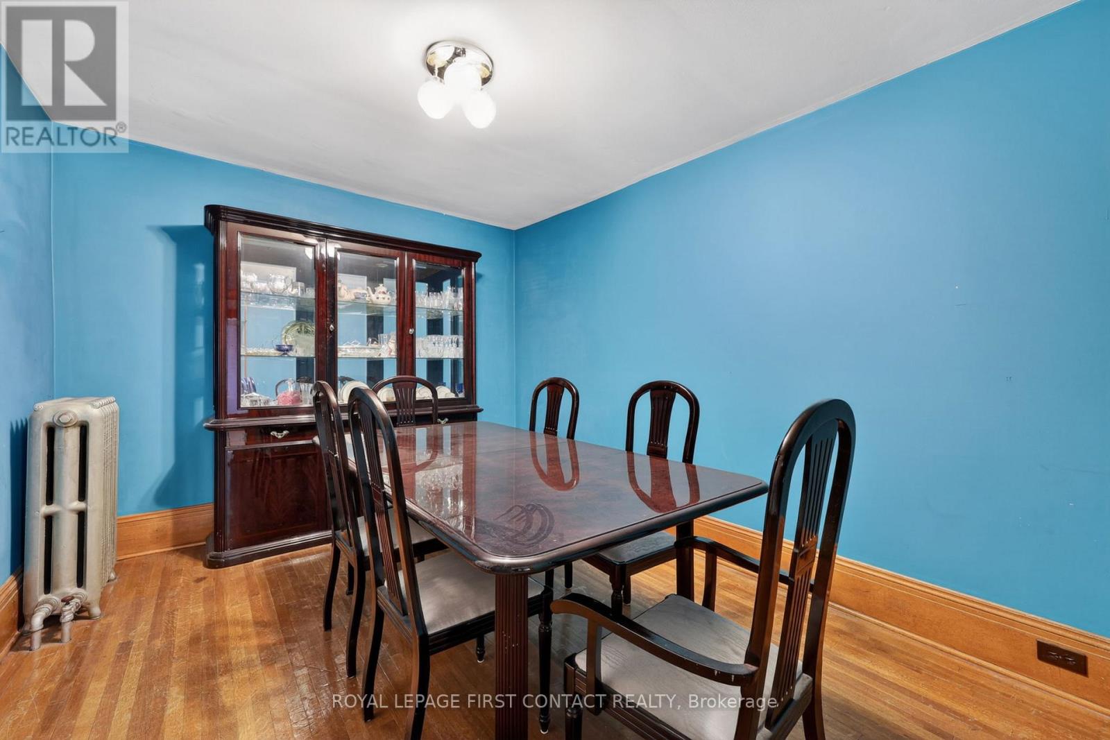202 Bradford Street, Barrie (Allandale Centre), Ontario  L4N 3B6 - Photo 10 - S13190794