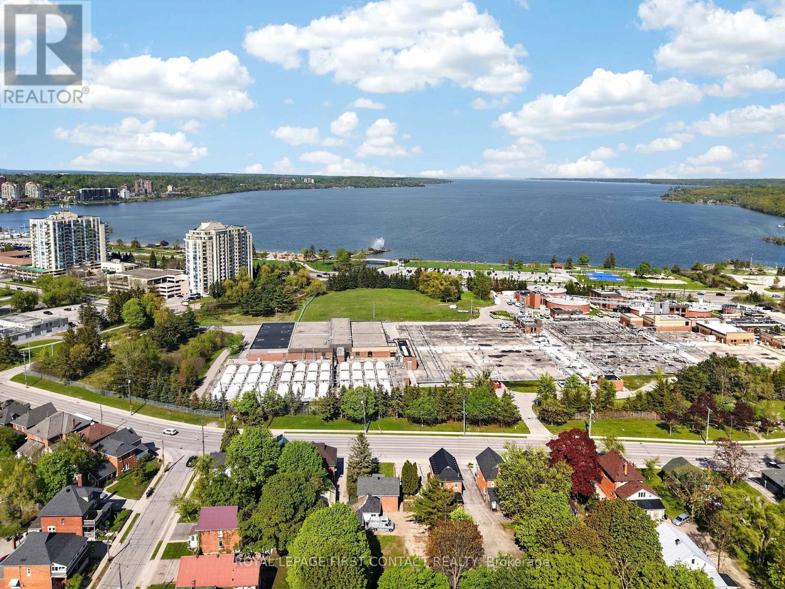 202 Bradford Street, Barrie (Allandale Centre), Ontario  L4N 3B6 - Photo 33 - S13190794