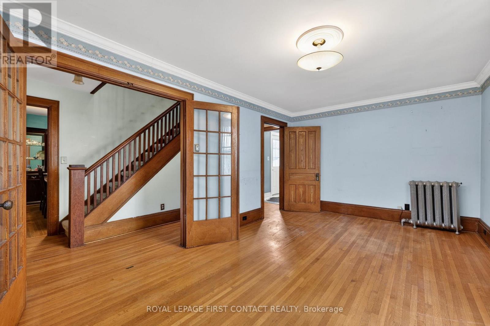 202 Bradford Street, Barrie (Allandale Centre), Ontario  L4N 3B6 - Photo 6 - S13190794