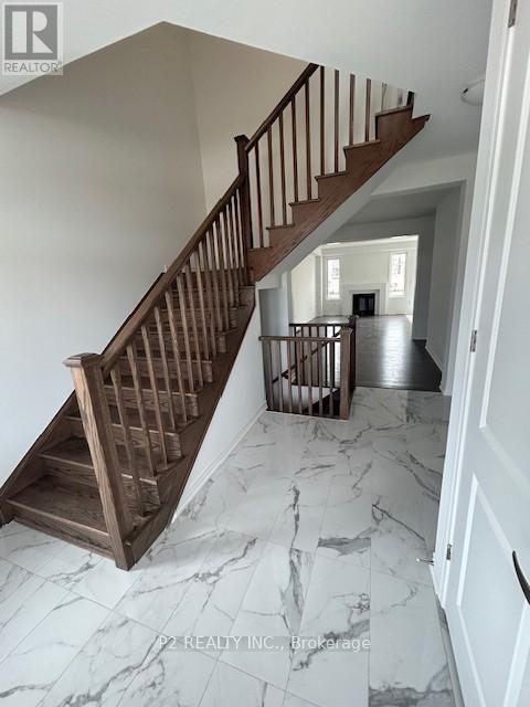 384 Madelaine Drive, Barrie, Ontario L9J 0Y5 - Photo 9 - S13191628